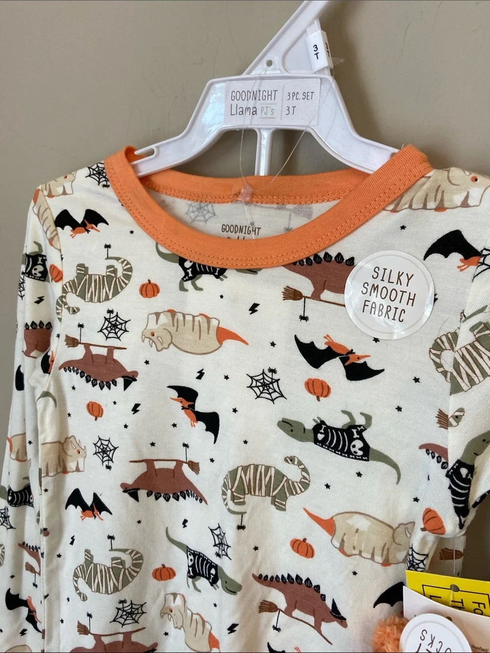 Goodnight Llama Kids Halloween Dinosaur Print Pajama 3 Piece Set 3T NWT